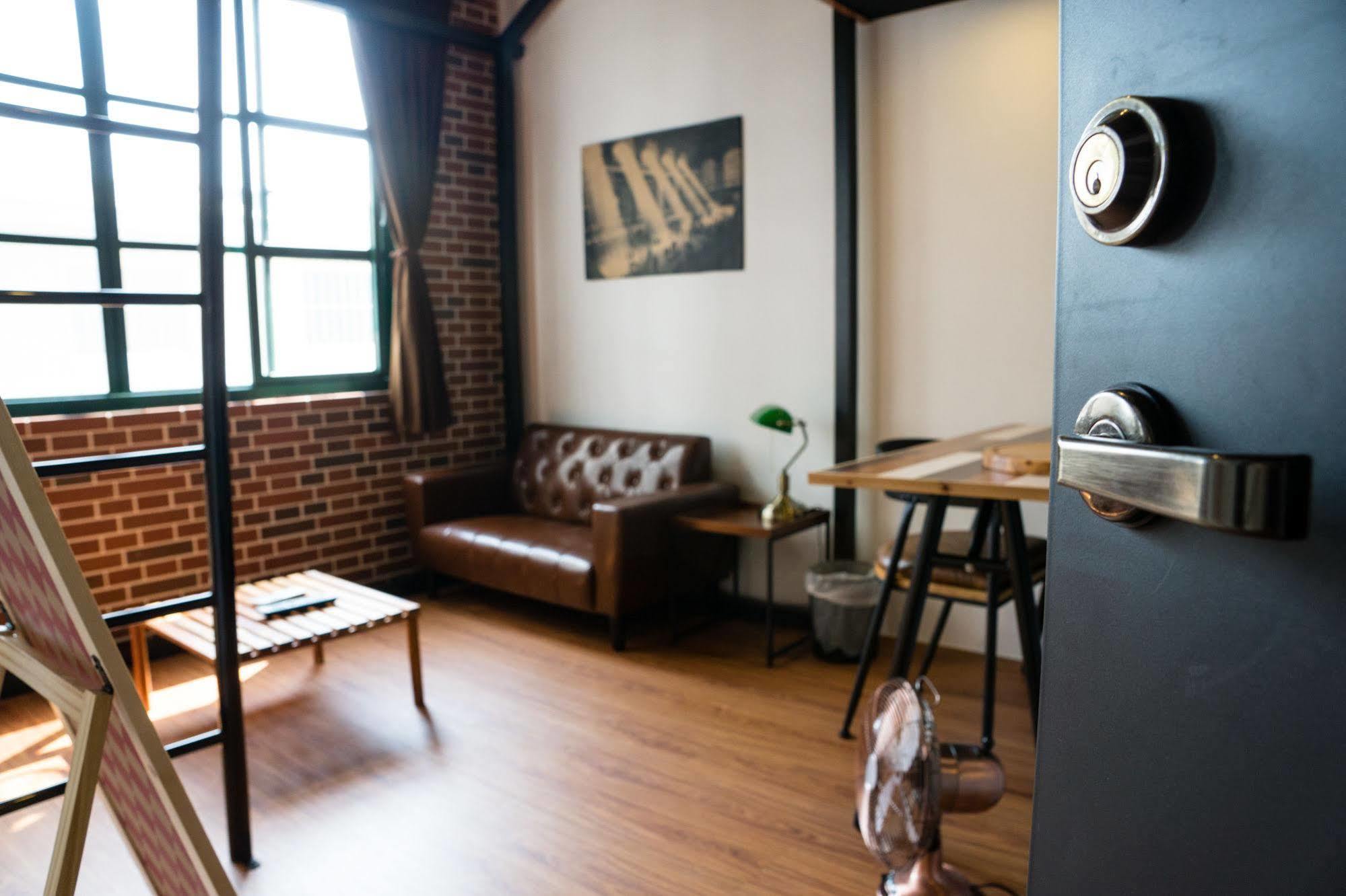 Loft Wo Design Inn Tainan Zewnętrze zdjęcie